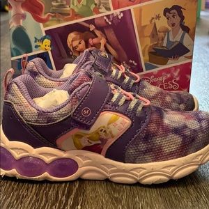 Disney Princess Rapunzel Stride Rite 12 Purple